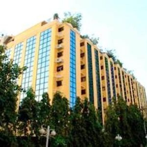 King Royal Garden Inn